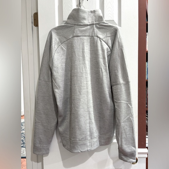 Adidas Men’s Grey Quarter Zip - Picture 3 of 4